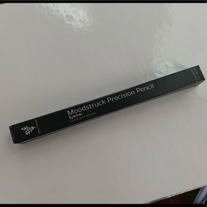 Precision Pencil Eyeliner